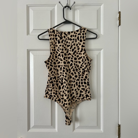 Express bodysuit - Picture 2 of 3